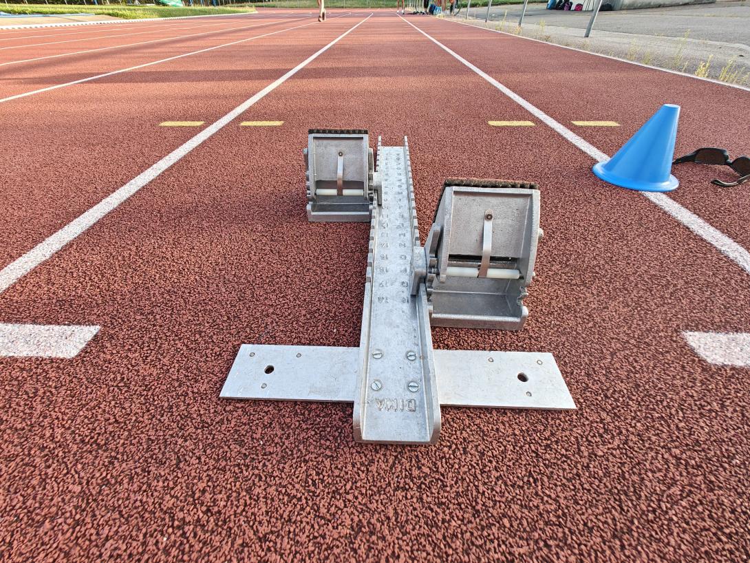 Photo starting block